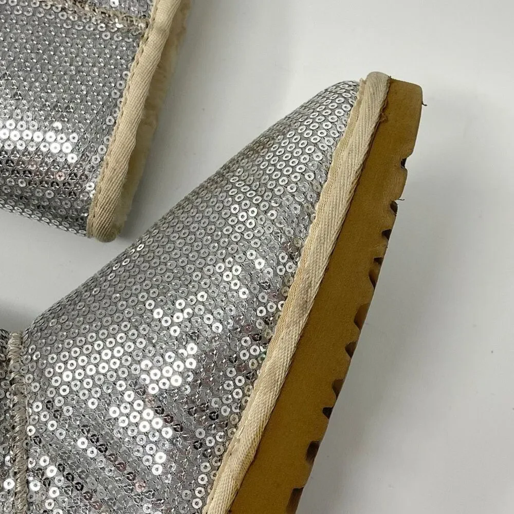 UGG Classic Short Silver Sequin Sheepskin Lined Boots Women’s Size 7